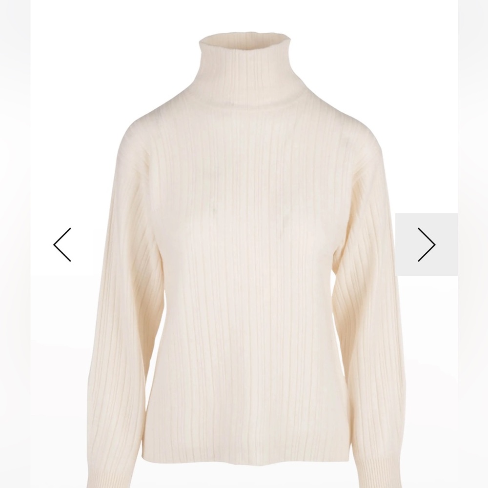 NWT Ribbed Open Back Turtleneck - Cream - XS